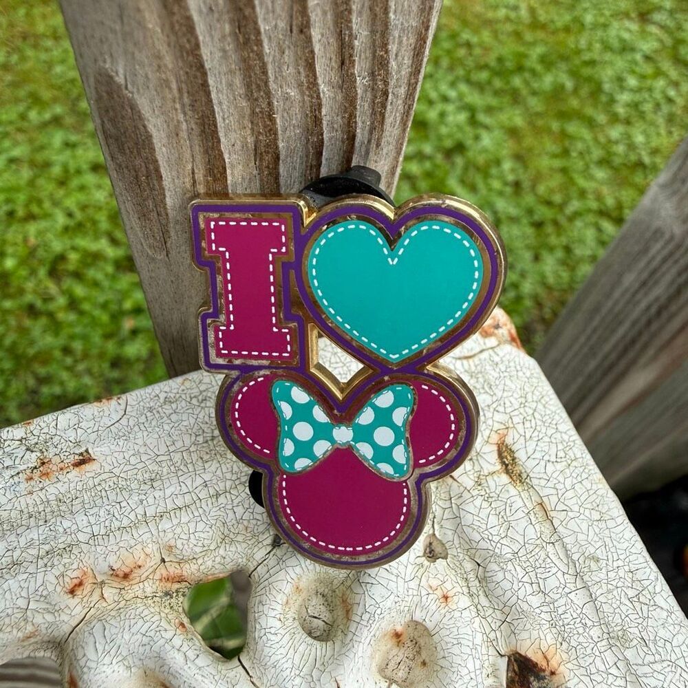 Disney I Love Minnie Mouse Heart Bow Enamel Trading Pin